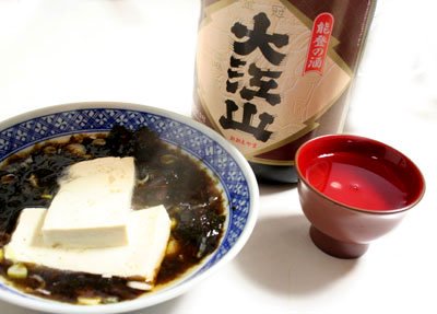 大江山　能登の酒　海苔だれ入り　湯豆腐